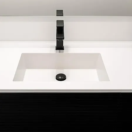 Saint Katerina Old Bazaar Spacious Appartamento Tirana